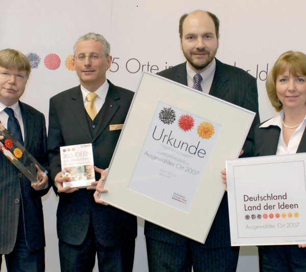 15 Jahre zdi: NRW-Robotertag 2007 – Land der Ideen in Bochum