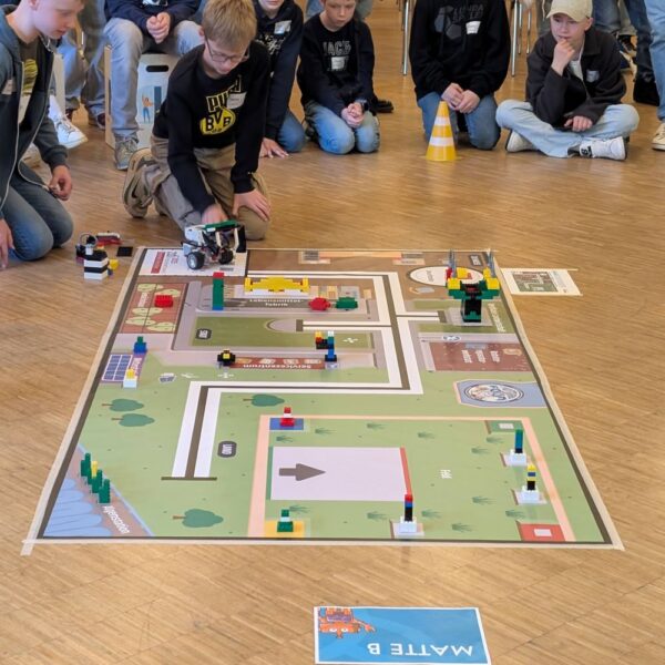 zdi-Roboterwettbewerb 2025: Teams starten in die Regionalrunden