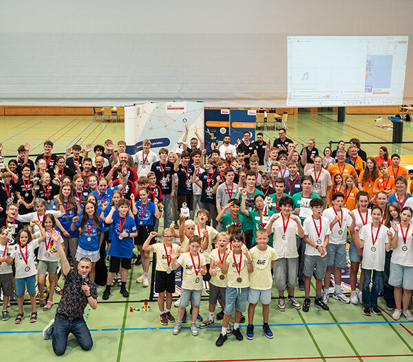 Teams aus Bonn holen sich den Sieg: Das große Finale von „zdi-Space Adventures“